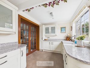 Photo 10- click for photo gallery